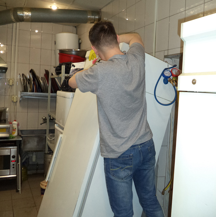 Ремонт холодильных шкафов