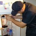 Мастер по ремонту холодильников